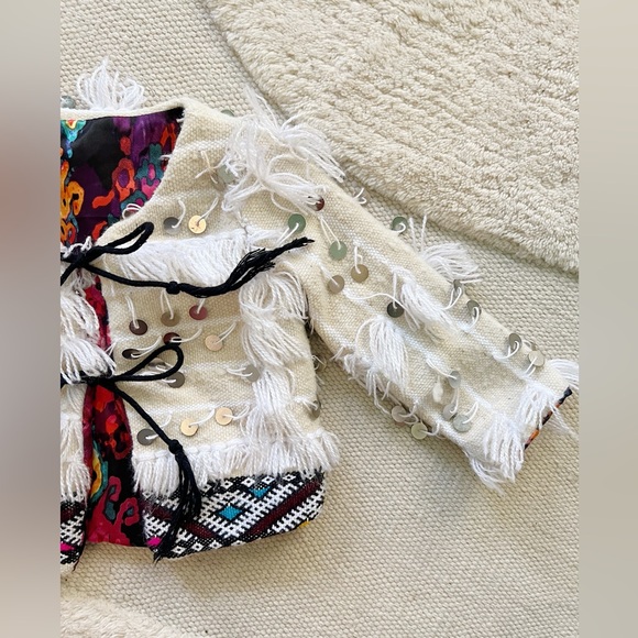 Liboosha Handmade Moroccan Wedding Blanket Jacket Tribal Floral Cream Black 2T - Picture 2 of 10